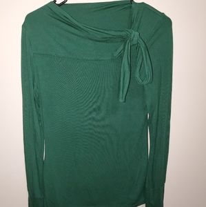 ❤The Limited Top green long sleeve size small